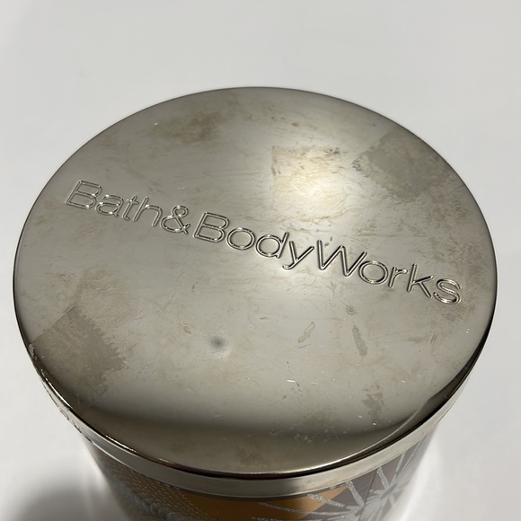 Bath & Body Works candle Spice Cinnamon nutmeg 3-wick 14.5 Oz - Picture 8 of 9